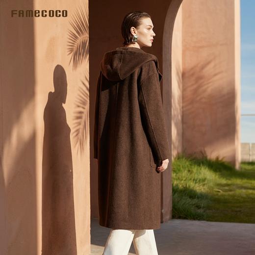 Famecoco范可儿宽松休闲连帽牛角扣大衣长款双面尼外套FAD8AQ108 商品图2
