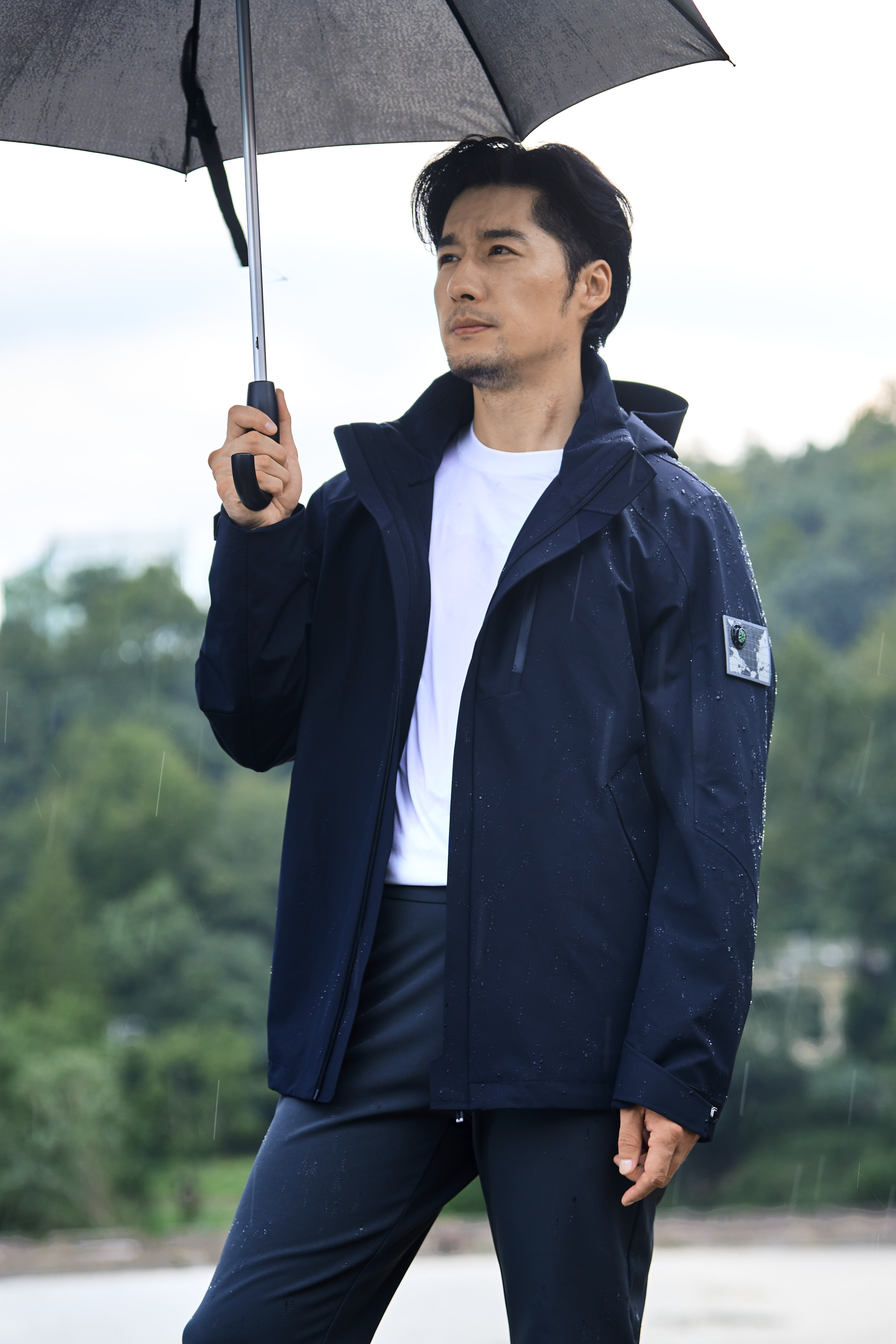 拇指白小衫三合一连帽外套