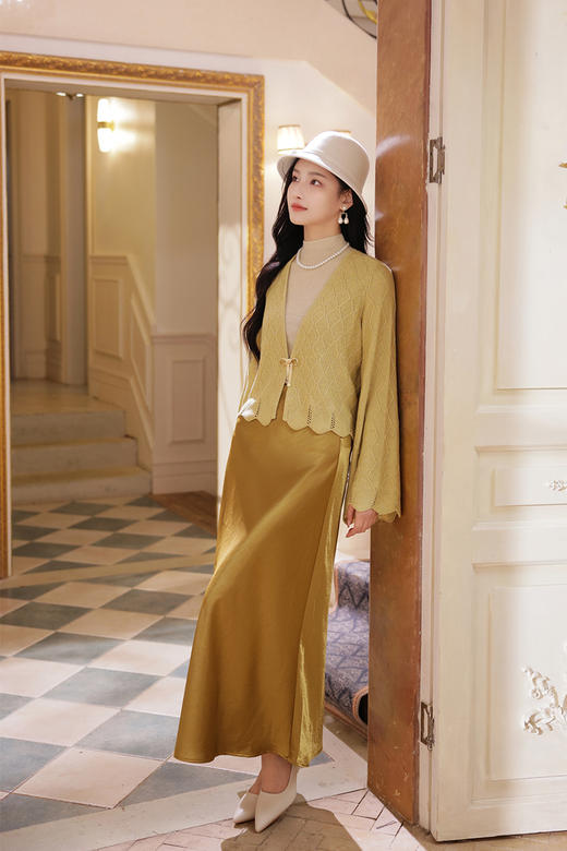 逸红颜明月优选 #波浪菱格新中式针织衫【酥禾】把金色阳光穿在身上，让波浪写下复古诗行~ 商品图2