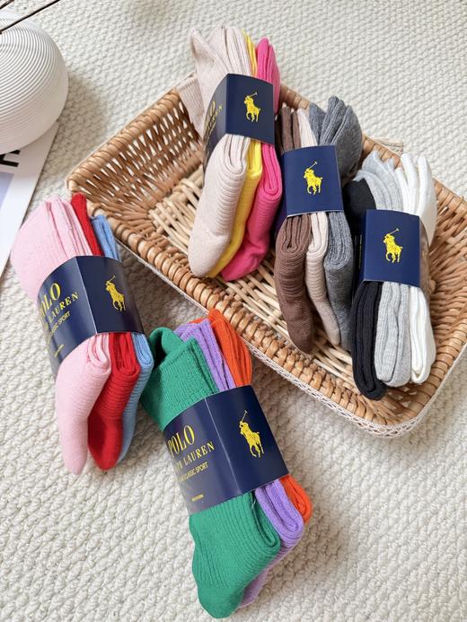 点此购买 拉夫劳伦女士经典小马多巴胺彩色棉袜 xj 338086 商品图1