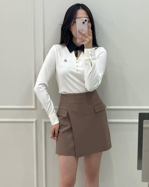 仙女家新款秋冬女士撞色蝴蝶领结polo长袖来了！本季ZG球星同款，略磨毛的弹力面料，软糯舒适的手感，温暖好搭配，她家非常擅长将体现女士优雅知性气质的元素放在设计细节上，撞色小领结，小珍珠排扣！ 商品图2