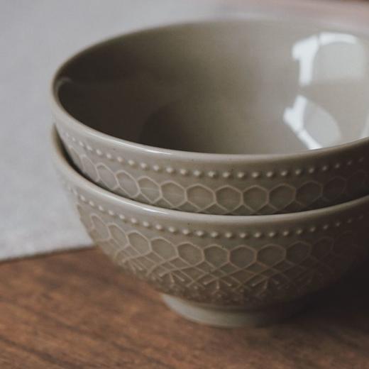 每一个都是艺术品🍀【浮雕蕾丝餐具系列】精致古典的美与现代瓷器的碰撞 ✅大面碗+高脚杯+⁡餐盘+⁩饭碗！多器型可选 商品图2