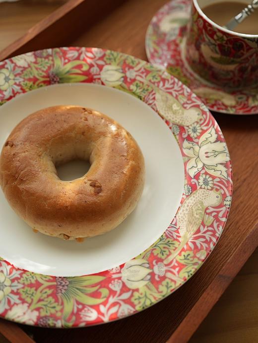 孤品捡漏专属链接 ||英国Morris草莓小偷骨瓷马克杯系列 杯体薄而通透 高级感拉满 商品图8