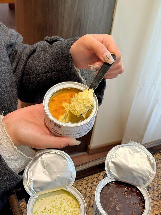 【新品直发】❗【梦仲瑶】小金罐蛋糕🍰买四罐送两罐到手整整6罐，每一罐都配一把小勺，干净又卫生❗ 多款口味 等你选择❗100g/罐，随心吃❗现做现发❗ 商品图6