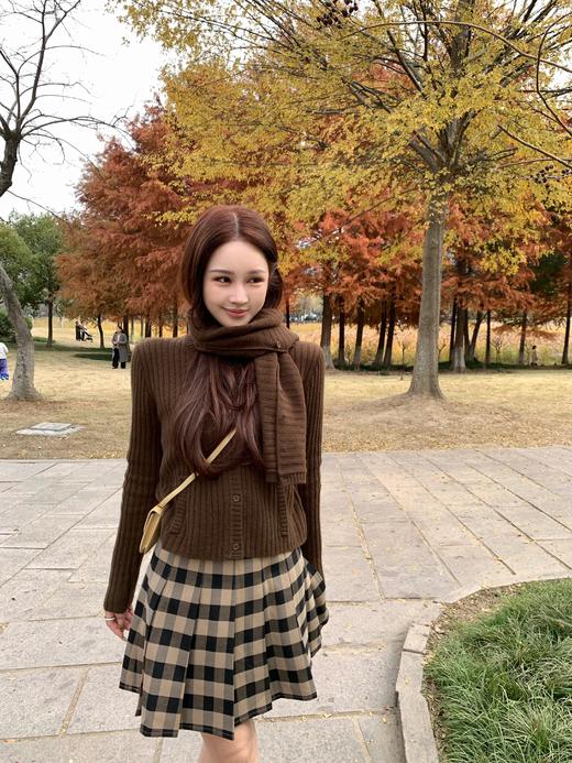 Read Nameless /全羊毛咖啡色毛衣配披肩 商品图7