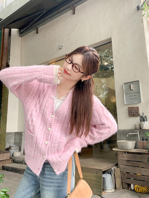 <曾小咸推荐>现货秒杀 ！微信超特价！韩系麻花v领毛衣 日常229.99 立减100 秒杀129.99！！ 商品图11