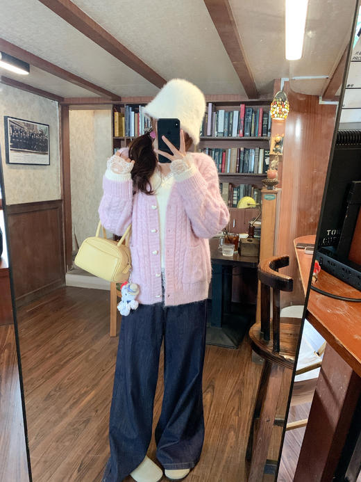 <曾小咸推荐>现货秒杀 ！微信超特价！韩系麻花v领毛衣 日常229.99 立减100 秒杀129.99！！ 商品图7