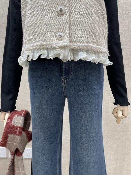 木耳边拼接马甲 商品图3