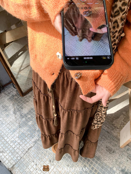 <曾小咸推荐>现货秒杀 ！微信超特价！韩系百褶裙半身裙 日常169.99 立减90 秒杀79.99！！开衫（带丝巾） 日常199.99 立减100 秒杀99.99！！ 商品图4