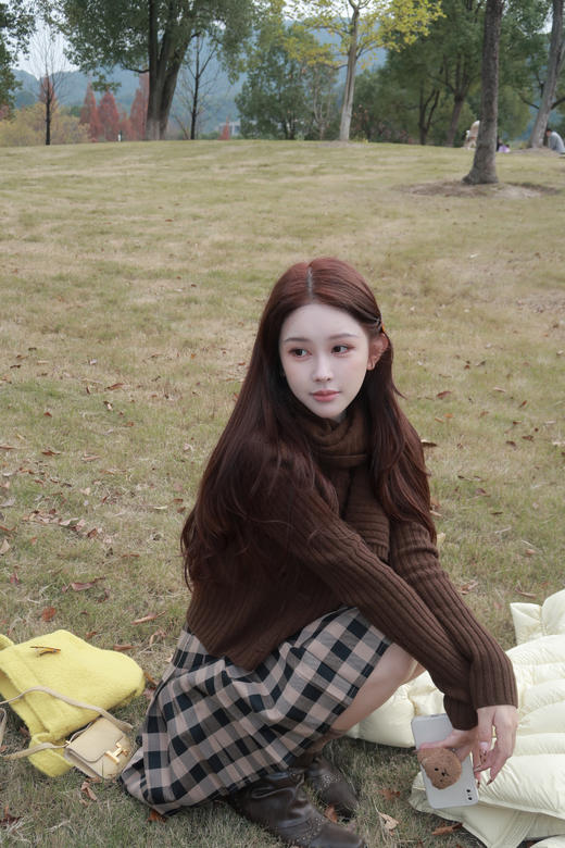 Read Nameless /全羊毛咖啡色毛衣配披肩 商品图13