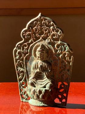 青铜镂空唐草纹背光如来佛坐像，顺丰包邮