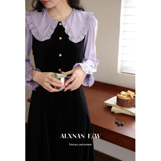 鹿向南「梦幻星辰」假两件法式桔梗娃娃领连衣裙女秋冬季收腰长裙 商品图1