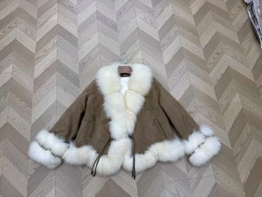 【门店同款】ENJOY冬季“游牧漫寻”松木可可皮草外套 168843204