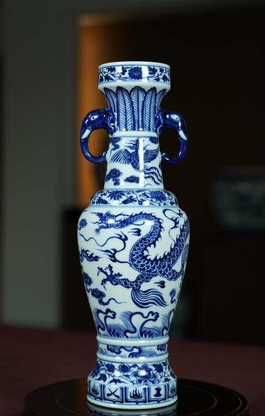 元青花龙纹象耳瓶 商品图0