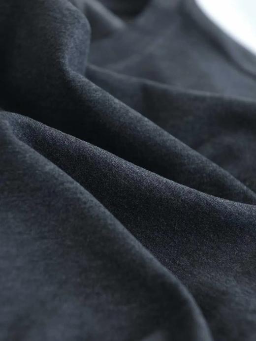 D121823云感"桑蚕丝山羊绒圆领百搭长袖云朵T恤 商品图14