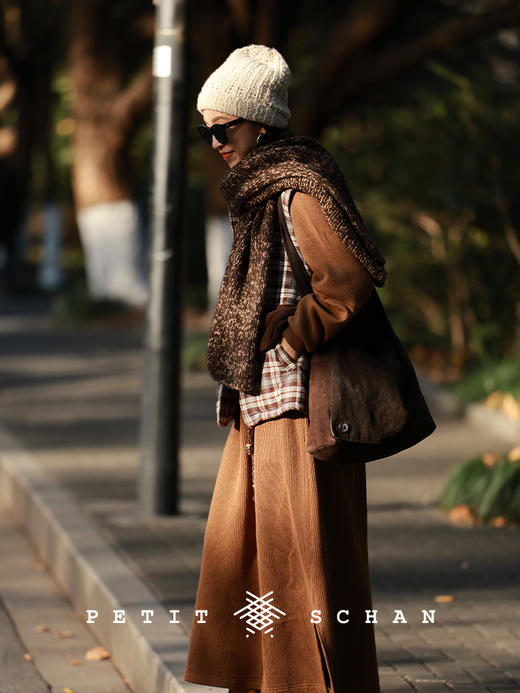 PETIT SCHAN小闪 CLO#999 Hazelnut 榛果 棉羊毛混纺松紧腰抽绳罗纹针织半裙 商品图2