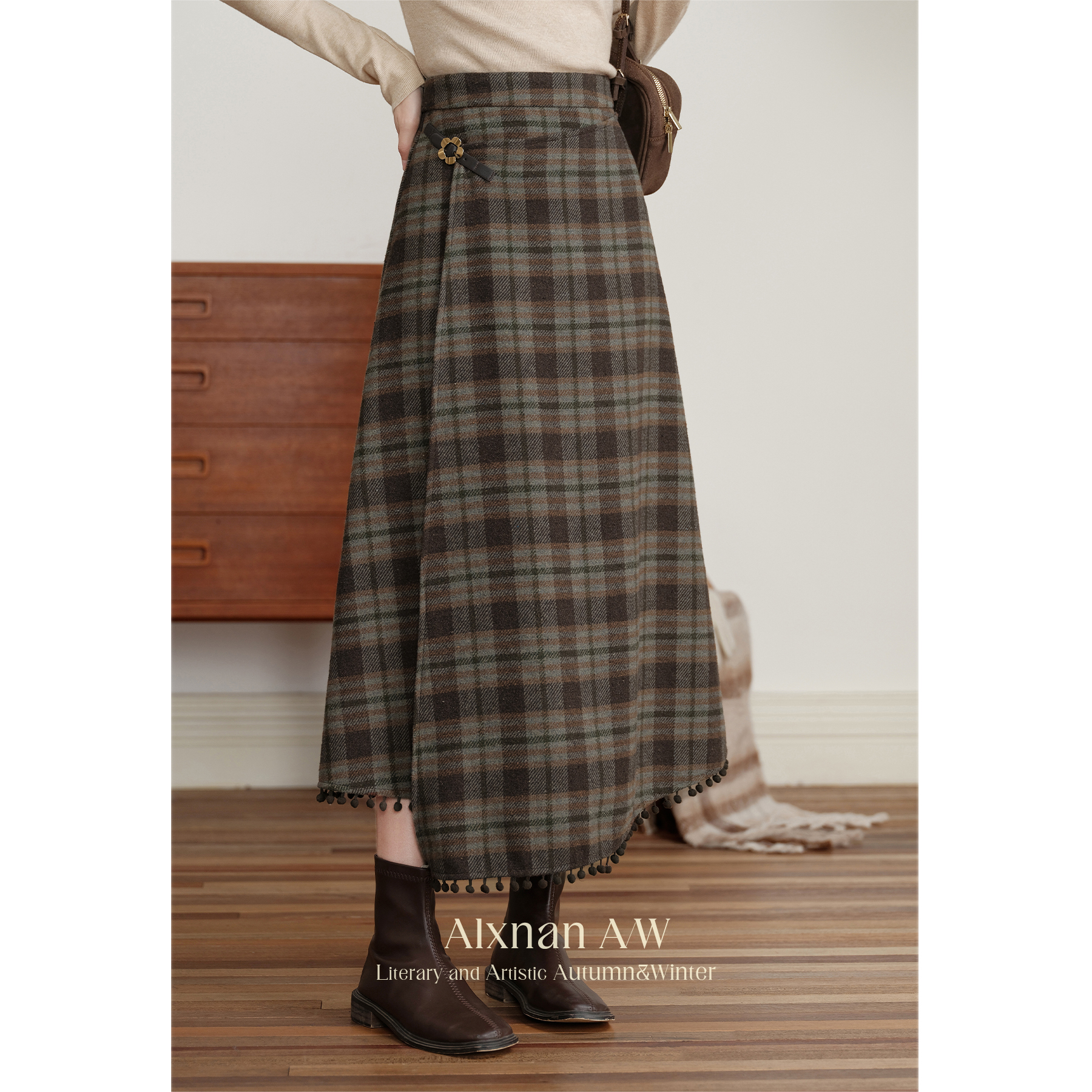 鹿向南「巧克力盒子」高腰格子半身裙秋冬款女2025年新款a字裙子L51625