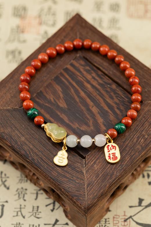 10天发货【南红手串】💓分小中大3个不同手围，定制大小！精致提溜款手串，【鸿】运南红手串，过节自留&送人都合适 商品图1