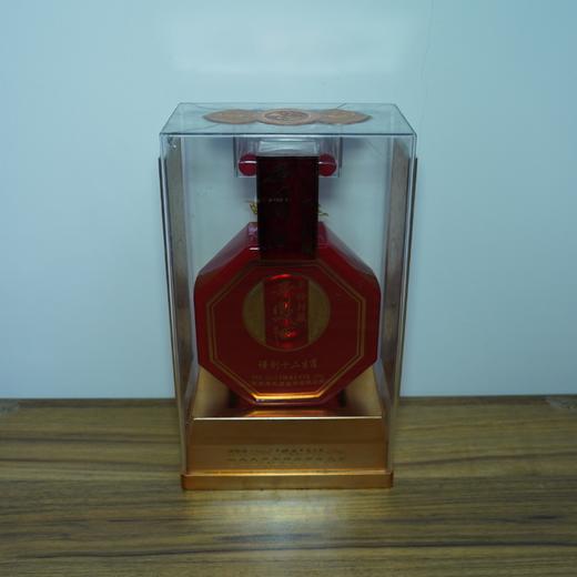 【清仓特卖】西凤酒年份封藏谐创十二生肖醇品52度500ml*1，包装、商标有瑕疵 ，但不影响酒质和口感（介意勿拍） 商品图0