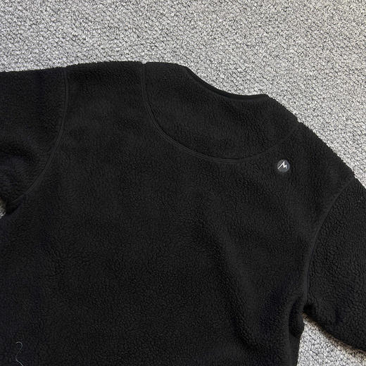 原单正品 MARMOT土拨鼠PolartecCompass男罗盘圆领抓绒衣户外保暖套头外套
颜色：黑色 灰色
尺码：S～XXL 商品图7