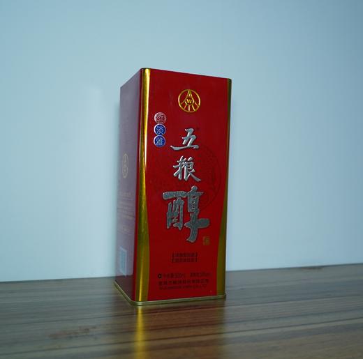 【清仓特卖】五粮醇红淡雅浓香型白酒50度500ml*1，包装、商标有瑕疵 ，但不影响酒质和口感（介意勿拍） 商品图0