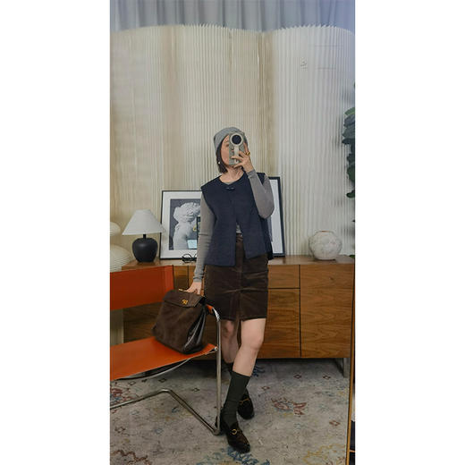 自由味道 100% 羊毛极简设计 一粒扣 双面呢马甲背心 四色 JIL S**北欧极简结构马甲 商品图4