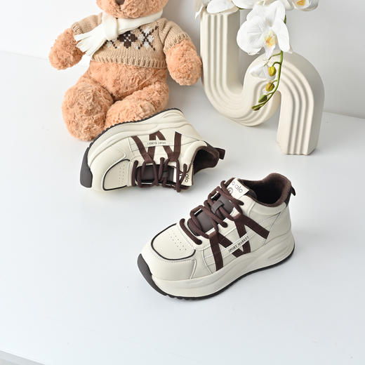 经典鲨2025冬季专柜新品潮流拼色系带平底加绒休闲鞋棉鞋女KW279-558181 商品图1