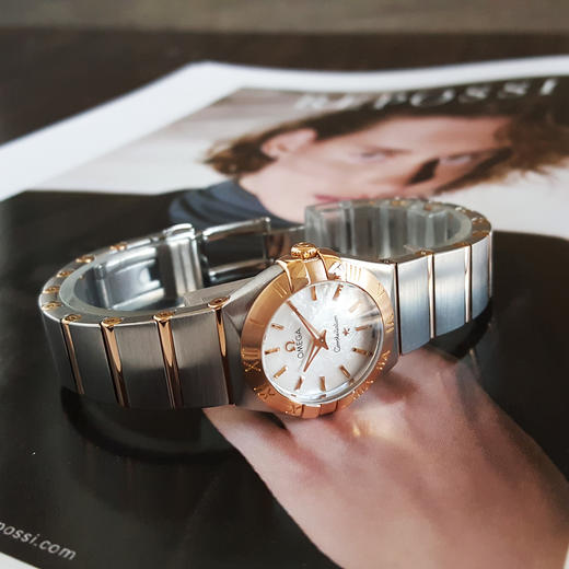 【95新】OMEGA 欧米茄123.20.24.60.05.001石英机芯24MM（女款）星座系列精钢/18K玫瑰金 101225TJ02 商品图4