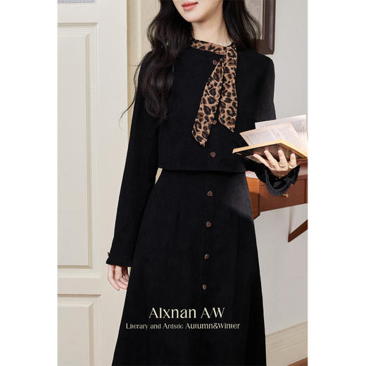 鹿向南【1220/20:00新品前1小时7折限量100件】黑色假两件连衣裙 商品图2