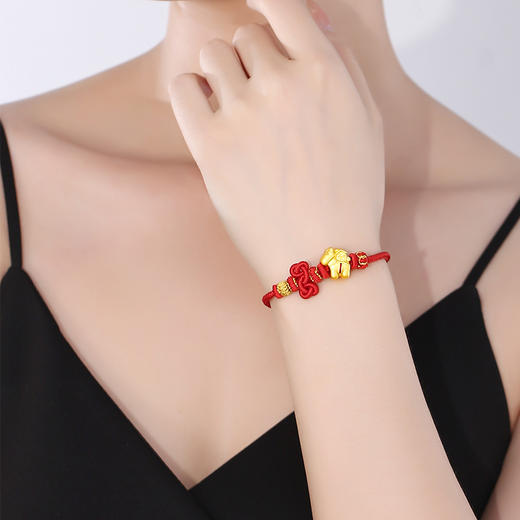 【云优选 】2026马上手绳系列合集 古法手工编绳绵柔红丝线18K金马型配饰过年喜庆红手绳手链 商品图6