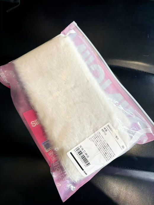 正品尾货包装全。SIINSIIN毛绒亲子围巾，大人孩子都能用 商品图6