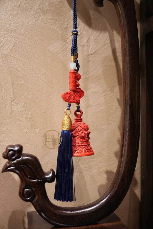 狮咬剑铃朱砂挂饰 商品图1