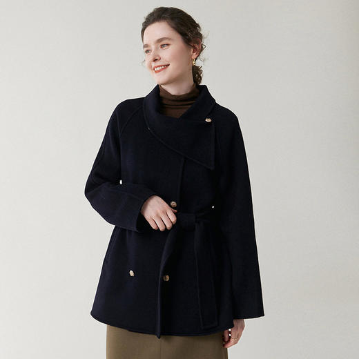 「自」全新升级【铂金会员349/天猫469/差价120】(22248)洛诗琳新年红羊毛双面呢大衣2025冬季围脖领中长款呢子外套 商品图2