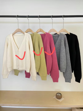 【直播专供款】ENJOY秋季V领元宝宽松大扣子开衫 154577890