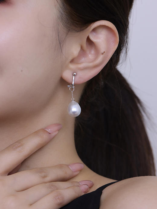 【挚友限定】(耳线款)18K金可换珠耳夹 极光澳白珍珠巴洛克11-12mm（封板福利 无质量问题不接受7天无理由） 商品图2
