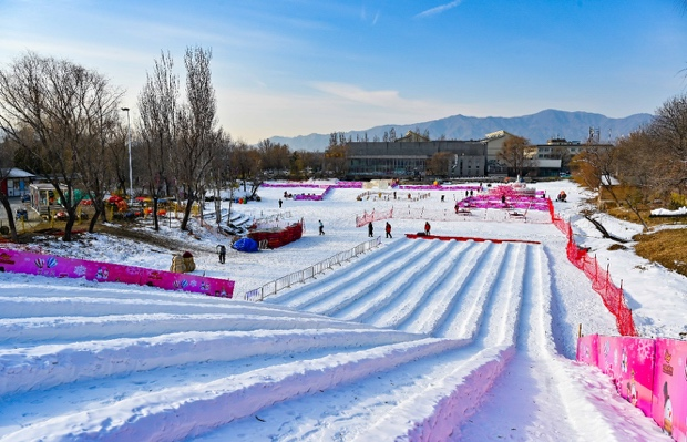 限量抢票，19.9元起！泾河新城戏雪嘉年华！30000平米超大雪场，15大项目全天不限时畅玩！