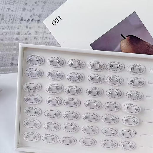 日常简约精致锆石元素银针耳环-纪念日百货门店同款167097887 商品图1