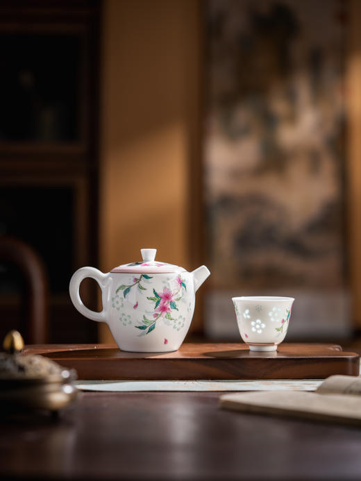 新品 | 富玉 景德镇玲珑陶瓷茶具旅行户外便携茶具满庭芳菲一壶四杯 商品图2