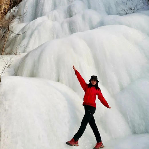 周末1天【鳌鱼沟穿越68元】踏冰而行看野冰瀑の鳌鱼沟-东湖林11公里徒步穿越 商品图0