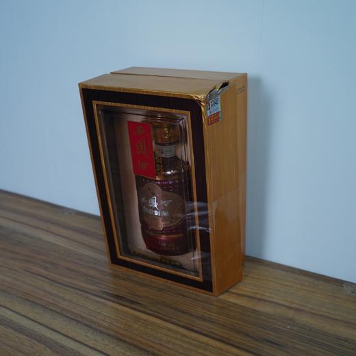 【清仓特卖】西凤酒年份封藏酒52度500ml*1，包装、商标有瑕疵 ，但不影响酒质和口感（介意勿拍） 商品图2