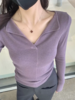 <曾小咸推荐>纯欲辣妹V领长袖 日常109/件 活动价59.99！！【最后一点现货，卖完下架】 商品缩略图1