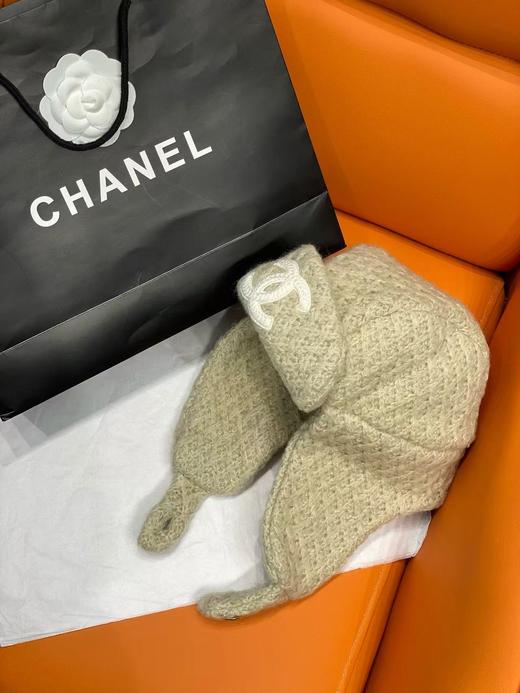 香奈儿 奶杏色针织护耳帽(COCO) 商品图3