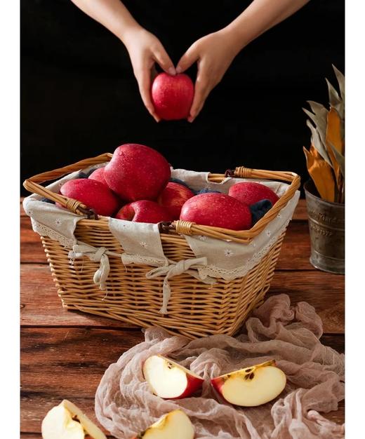 超实惠红苹果36枚装新鲜上市酸甜可口现货直发 商品图3