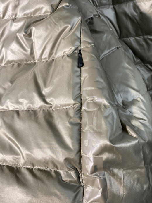 全新外贸渠道林德伯格男士羽绒服M码175码特价只要499元 商品图8