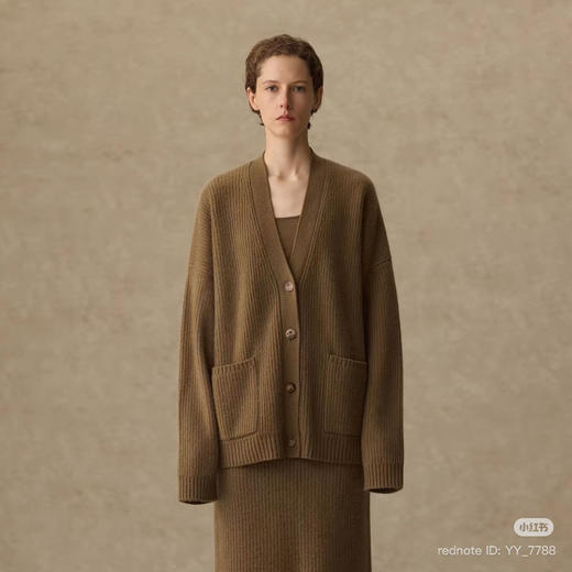 1218-7 uma/1436联名系列羊绒开衫 商品图0