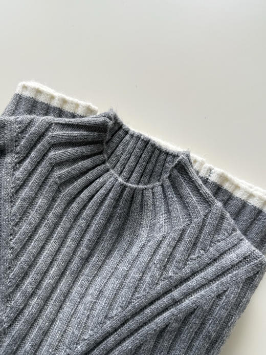 【秒杀价已调 直接拍】COS 修身版 美丽诺 罗纹烟囱领 羊毛针织衫（不是薄款） 商品图14