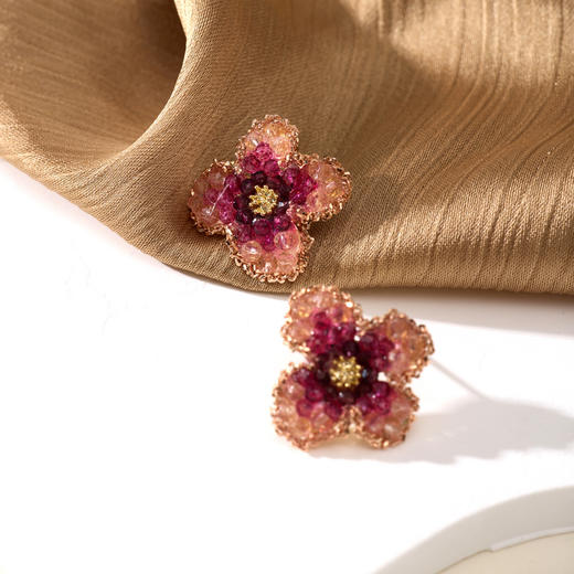 【匠心手作】三彩2026新款轻奢立体手工水晶鸢尾花耳钉S925银针 商品图1