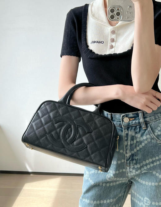 香奈儿 中古系列 手提保龄球鱼子酱黑色（LZ） 商品图5