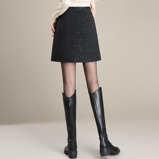 「自」全新升级【铂金会员146/天猫189/差价43】(13351)洛诗琳重工小香风半身裙2025秋冬新款气质亮片包臀裙A字裙 商品图3