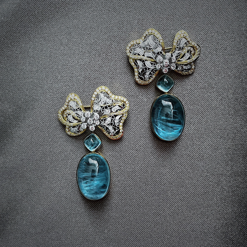 VINTAGE系列 18K镶钻石和海蓝宝石 胸针一组